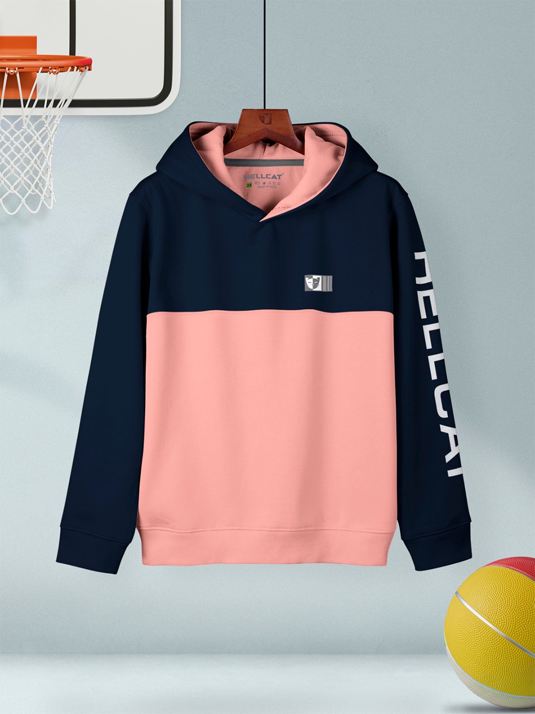

HELLCAT Boys Colourblocked Hooded T-shirt, Peach