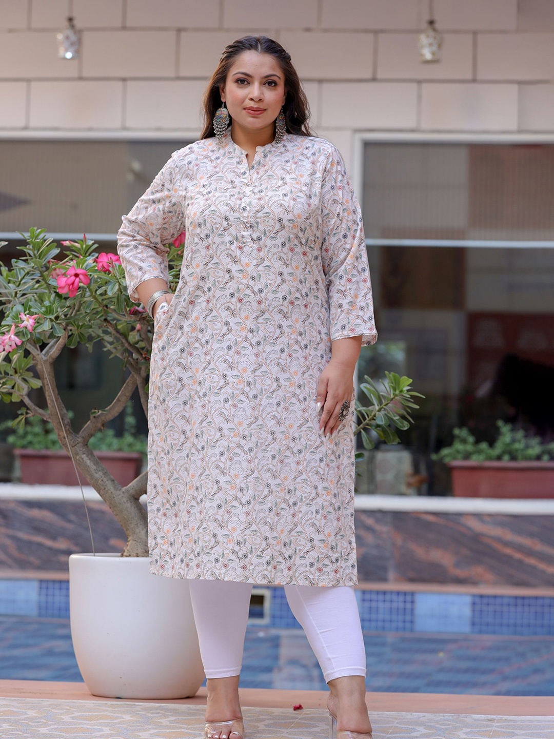 KAAJH Plus Size Floral Printed Cotton Kurta, White