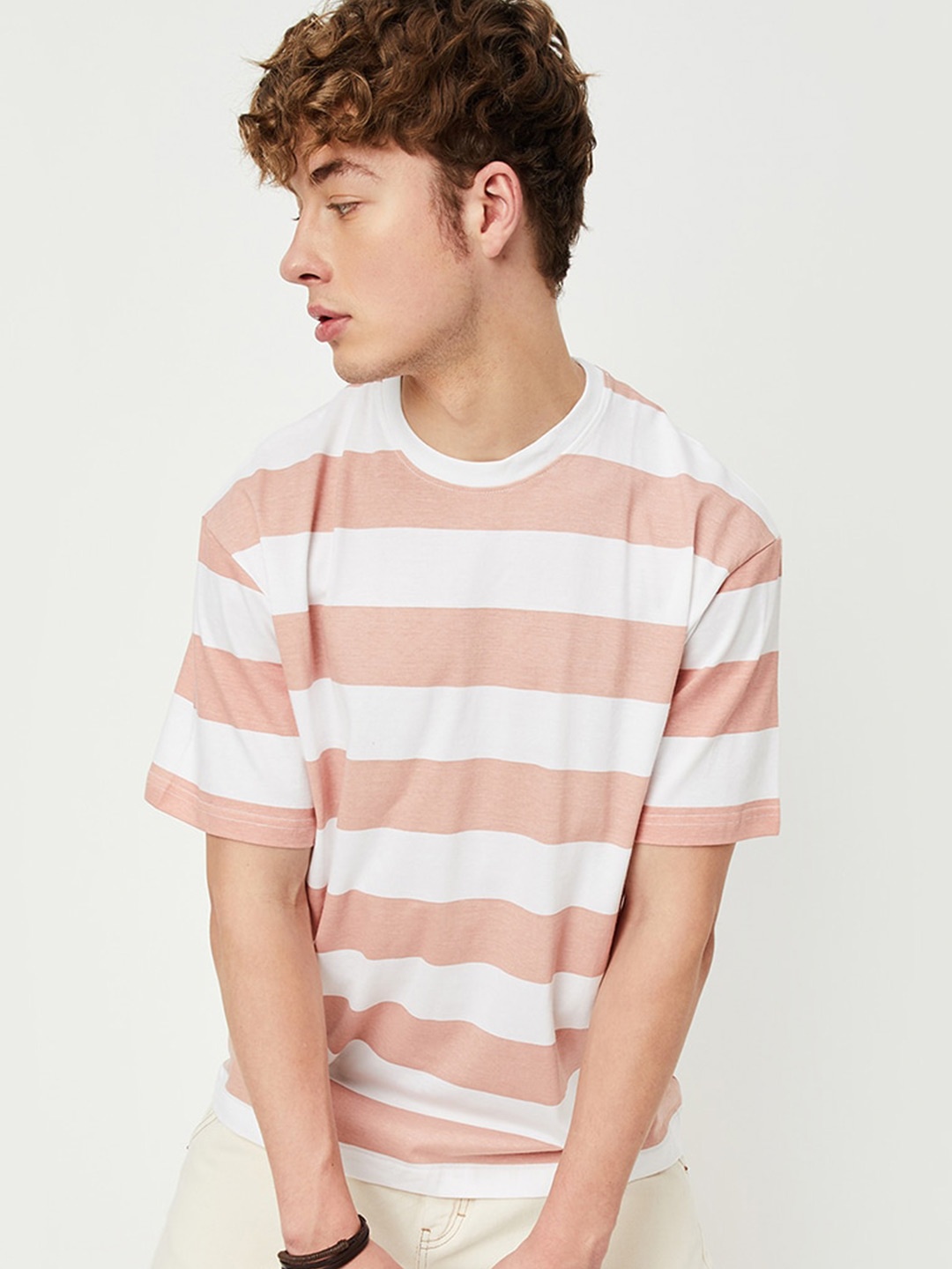 

max URB_N Men Relaxed Fit Striped T-Shirt, Pink