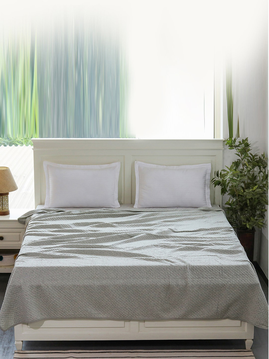 

Pluchi Grey Checked AC Room 350 GSM Pure Cotton Double Bed Quilt
