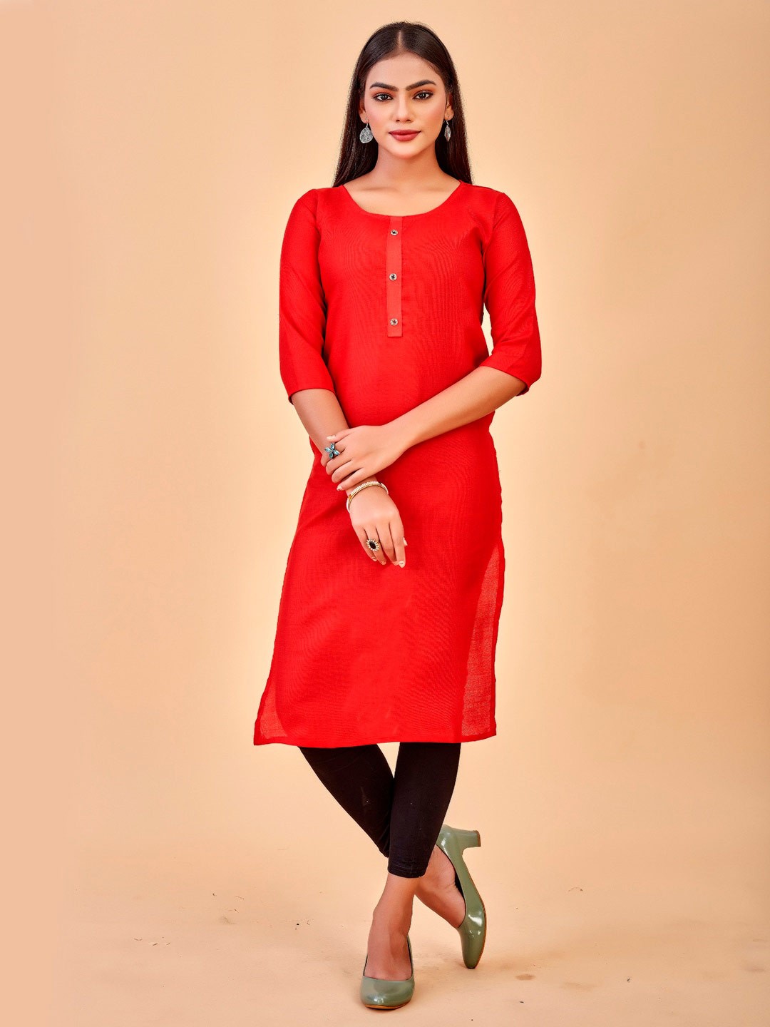 

Anouk Round Neck Pure Cotton Kurta, Red