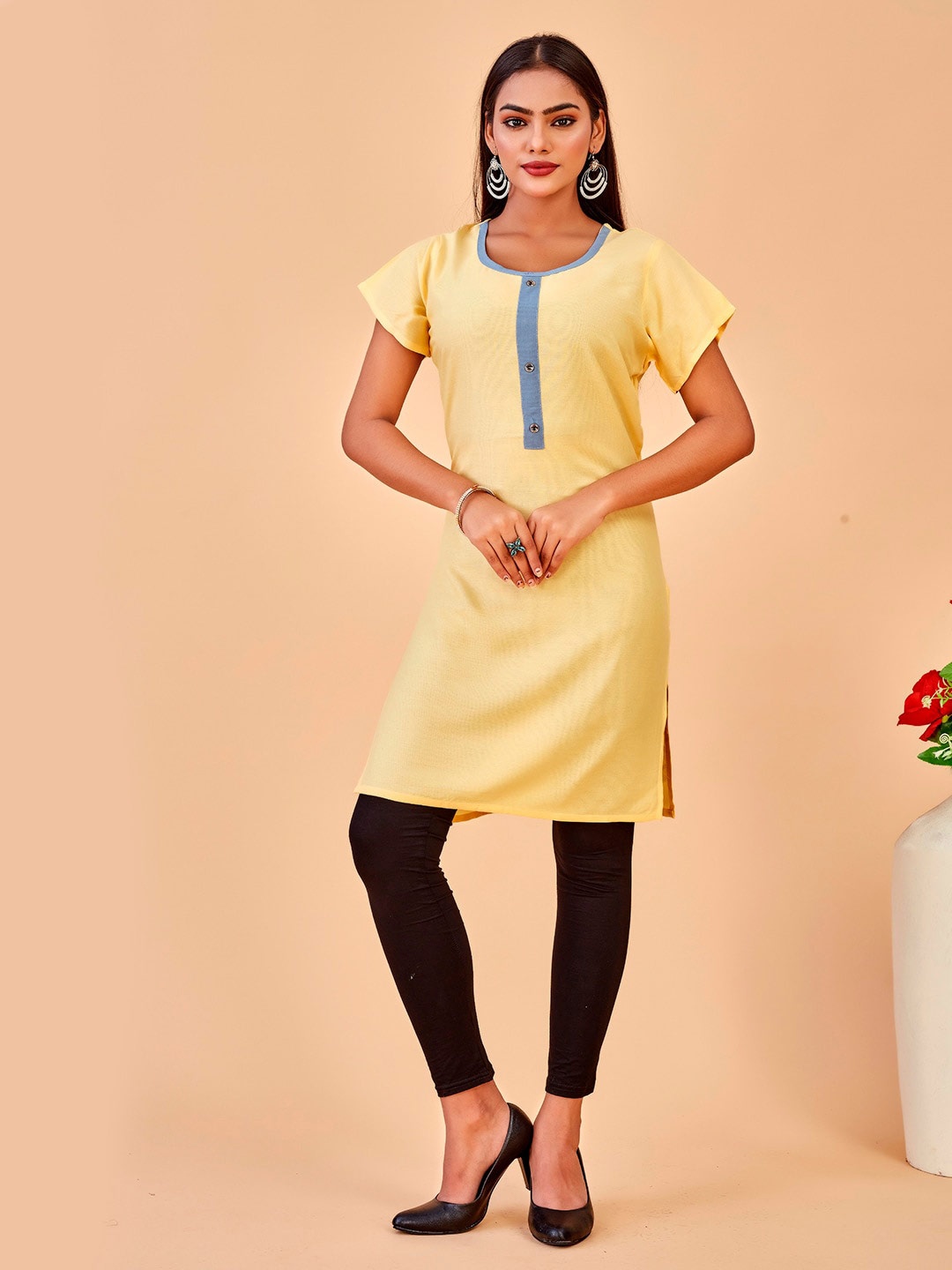 

Anouk Round Neck Short Sleeves Kurta, Yellow