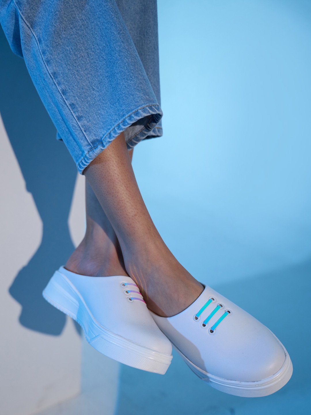 

FAUSTO Women Lightweight Comfort Insole Basics Mules, White