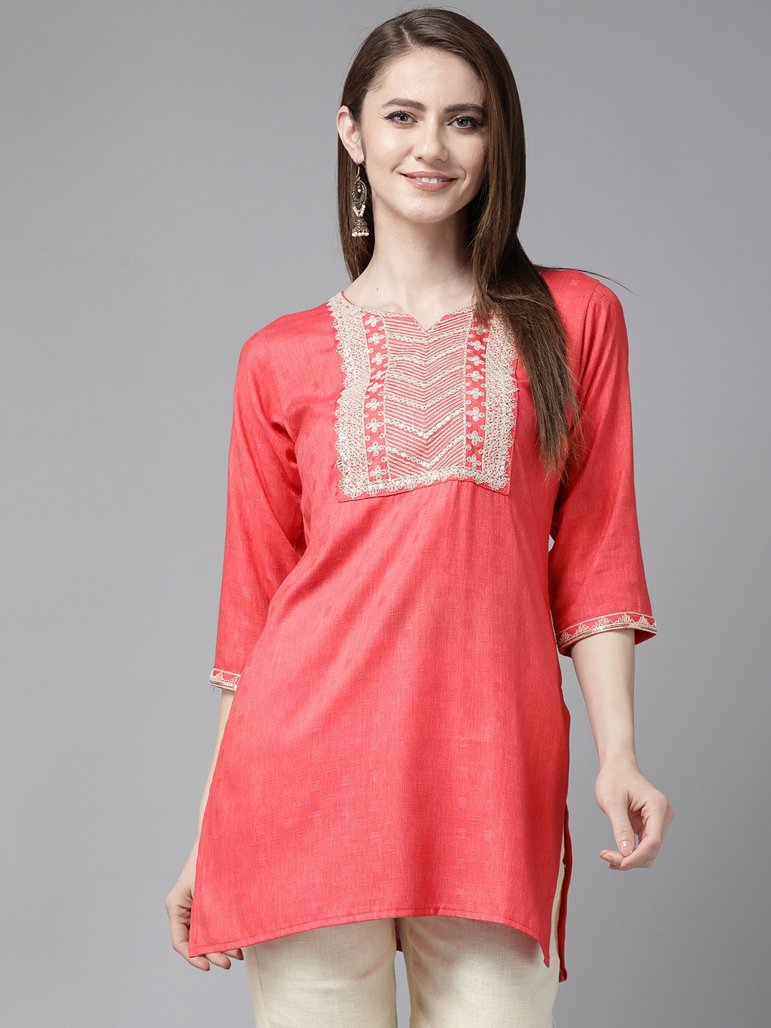 

Aarika Embroiederd Yoke Design Cotton Kurti, Pink