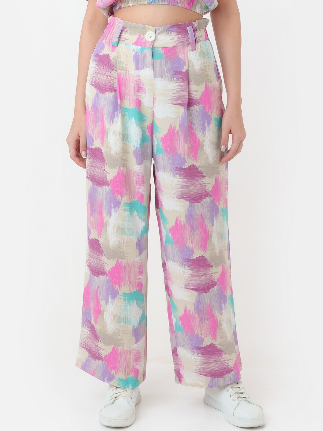 

Zink London Women Floral Printed High-Rise Pleated Trousers, Beige