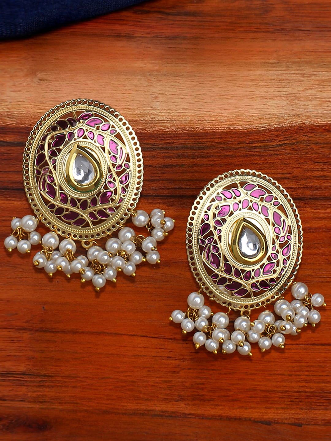 

OOMPH Oval Drop Earrings, Gold