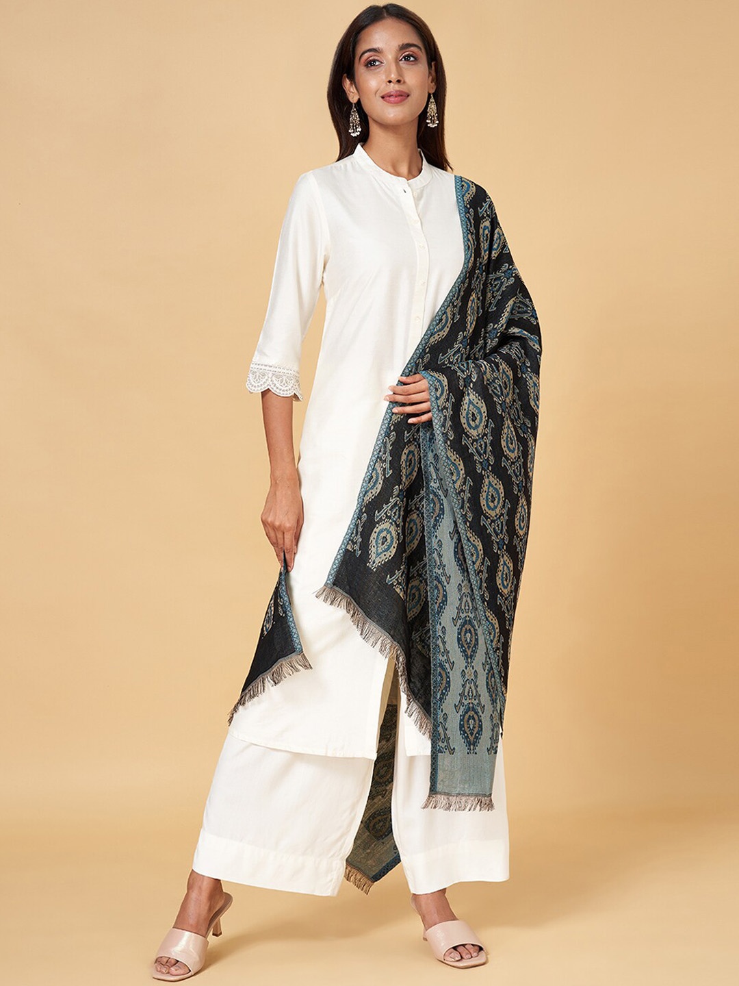

RANGMANCH BY PANTALOONS Woven Designed Acrylic Shawl, Charcoal
