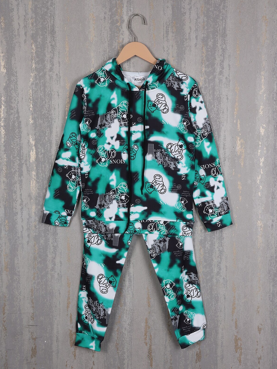 

Albion Boys Conversational Printed Pure Cotton Hooded Tracksuits, Green