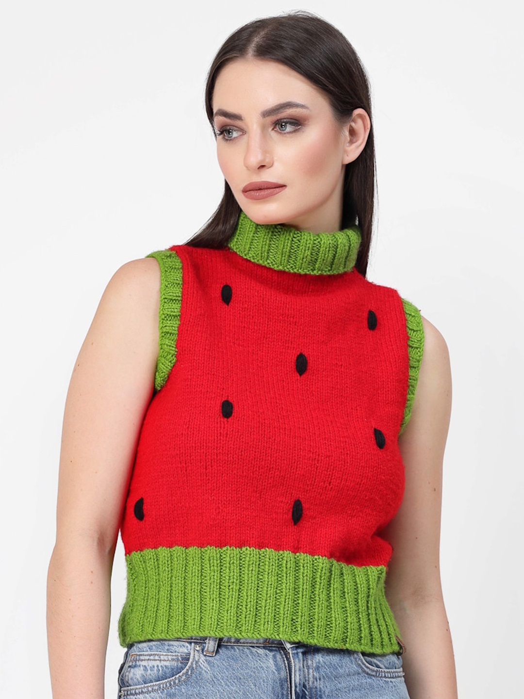 

Velvery Self Design Turtle Neck Pullover, Red