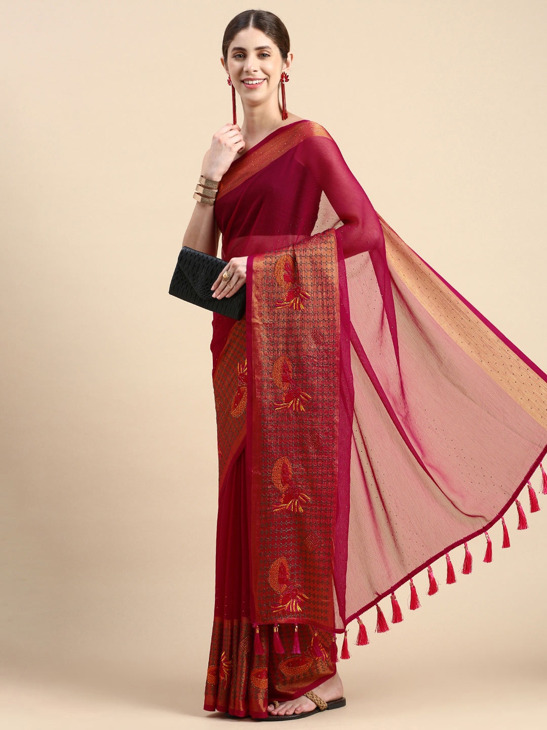 

Mitera Embellished Embroidered Saree, Purple