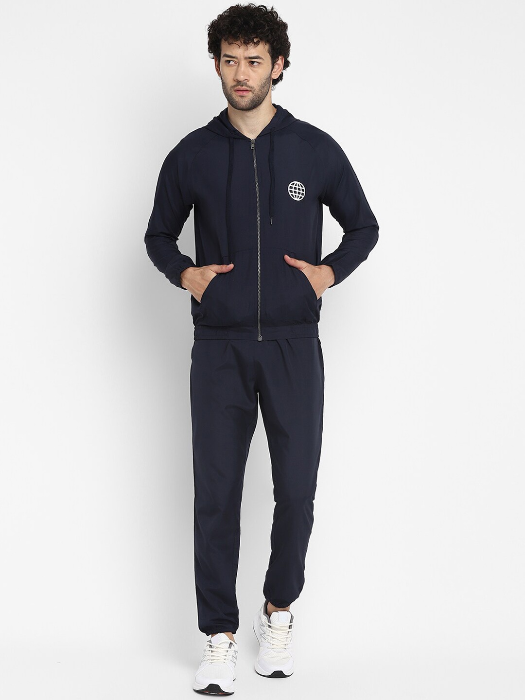 

Yuuki Hooded Sports Tracksuits, Navy blue