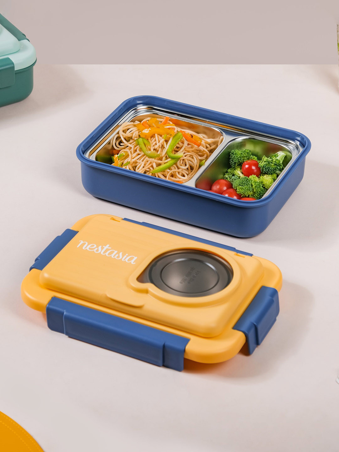 

Nestasia Blue & Orange 2 Grid Insulated Leakproof Stainless Steel Bento Box-800 ML