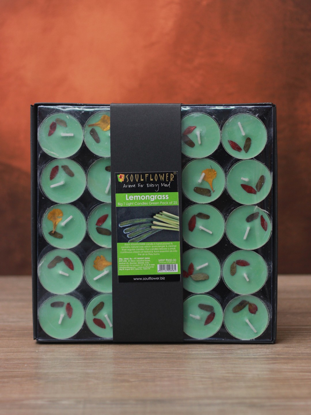 

Soulflower Pack of 25 Green Lemongrass Big T Light Candles