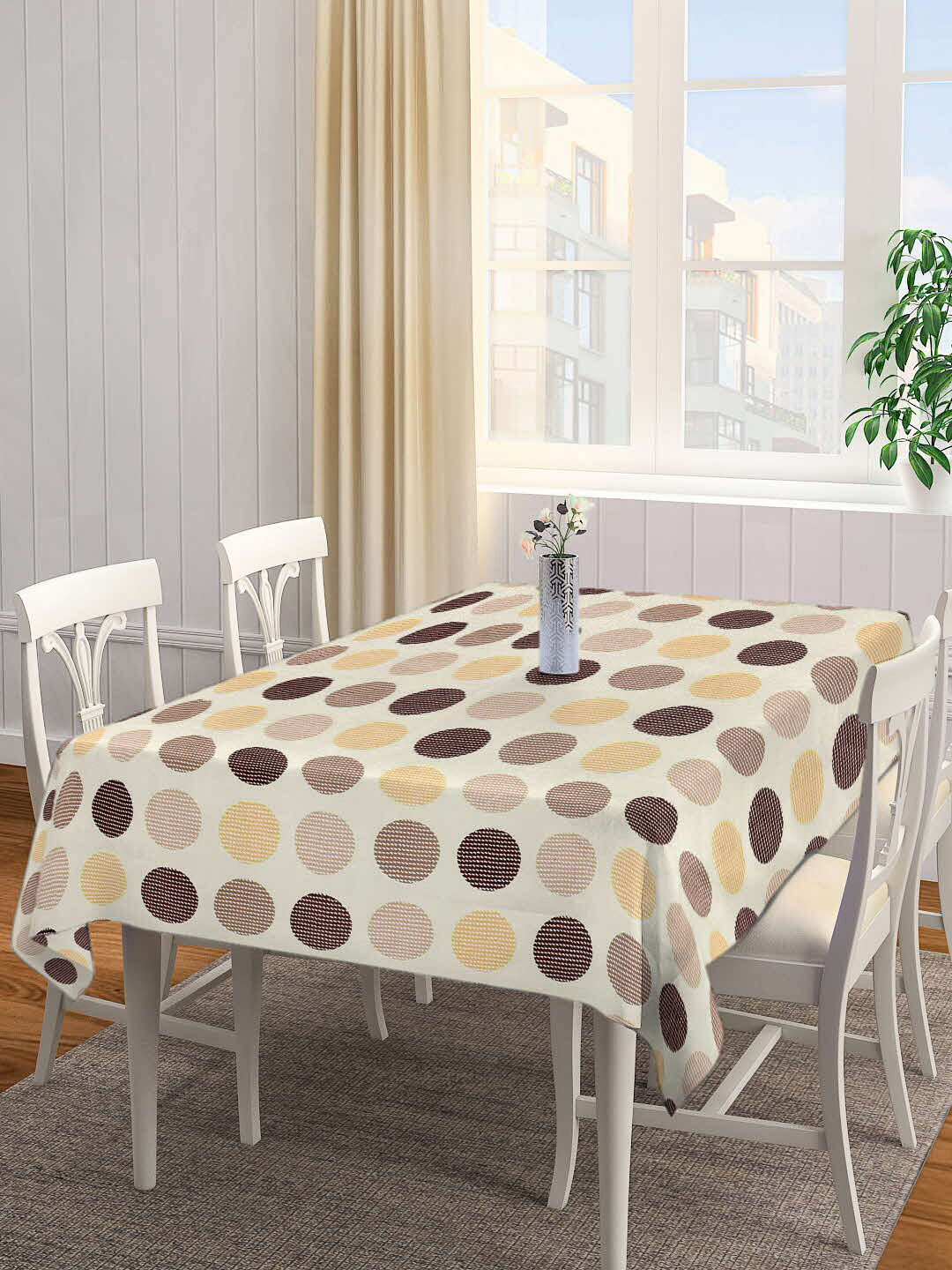 

KLOTTHE White & Beige Geometric Printed 6-Seater Table Cover