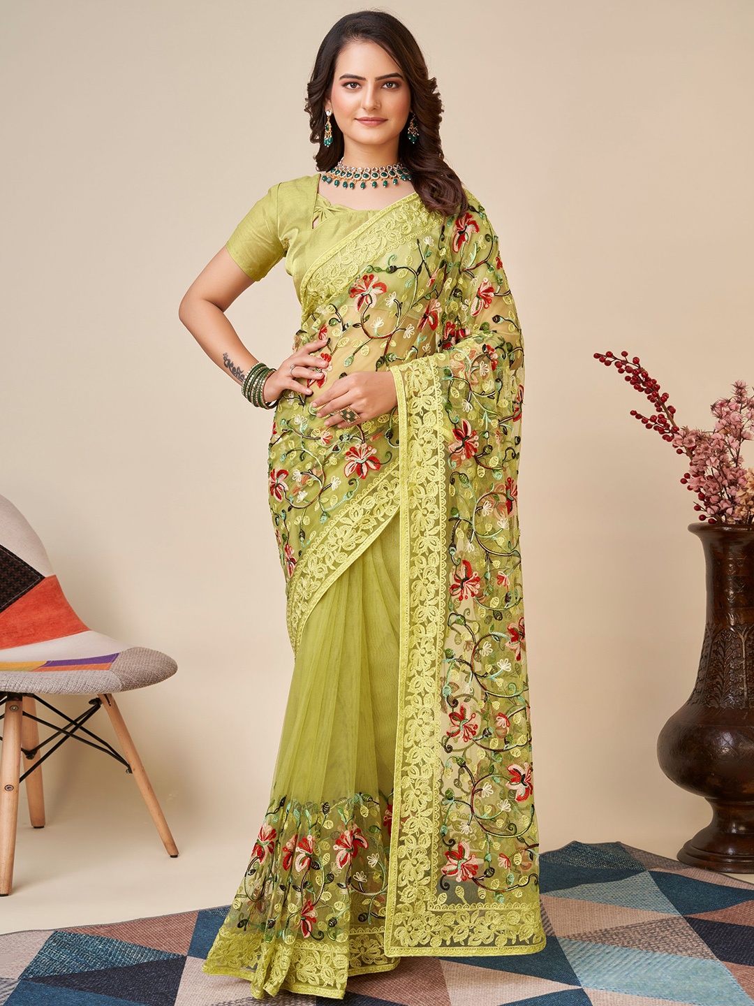 

VAIRAGEE Floral Embroidered Net Saree, Lime green