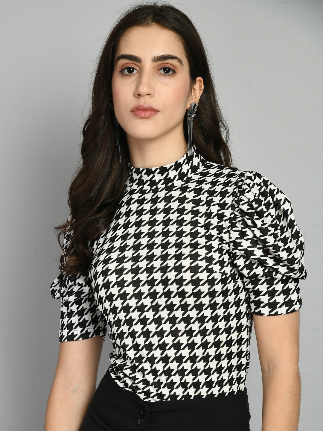 

Moshe Houndstooth Printed High Neck Puff Sleeve Top, Black