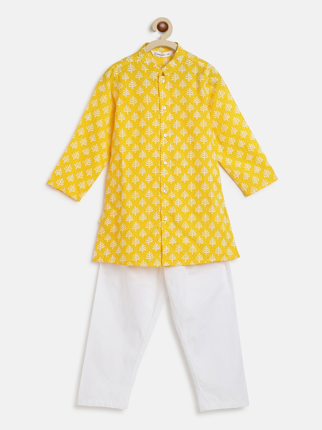 

Campana Boys Ethnic Motifs Printed Mandarin Collar Regular Pure Cotton Kurta with Pyjamas, Yellow