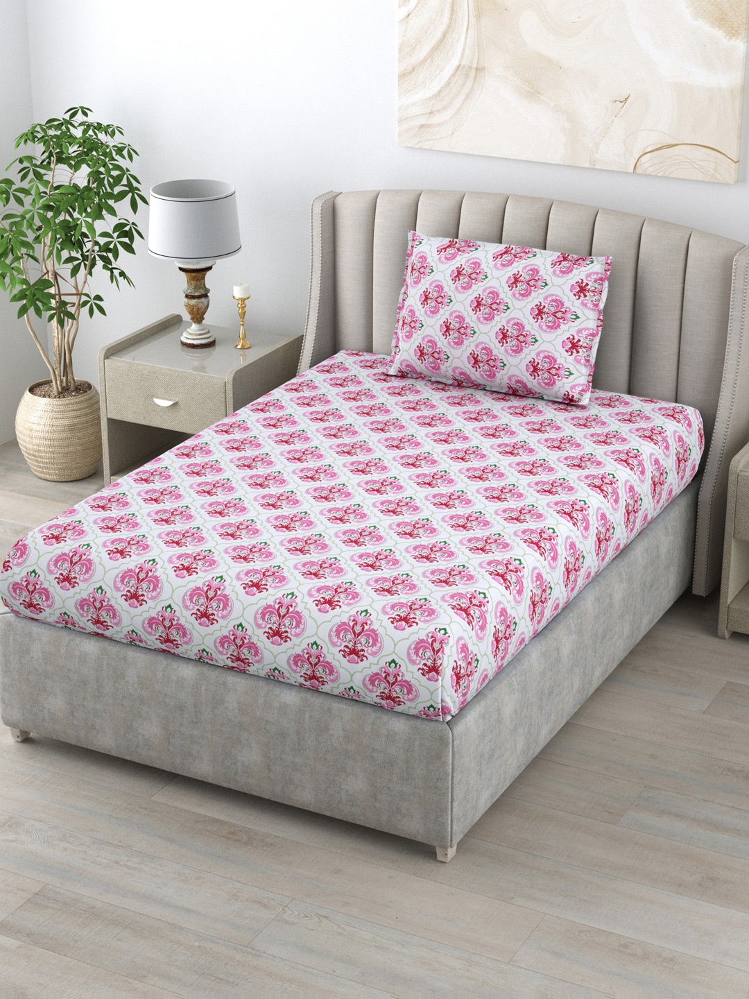 

BOMBAY DYEING Pink & White Floral 104 TC Single Bedsheet with 1 Pillow Cover