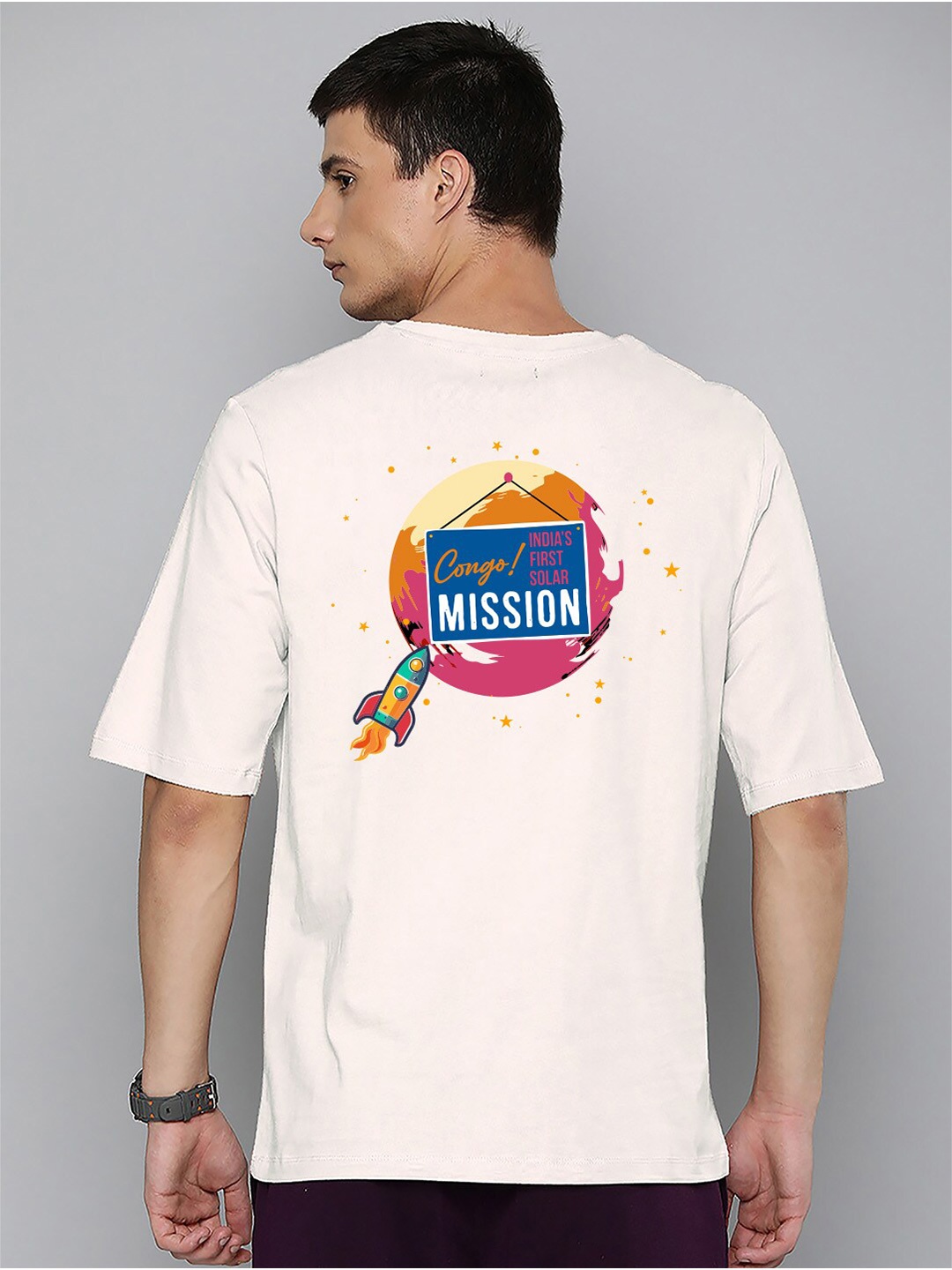 

Harvard Off-White & Blue Graphic Printed Oversized Cotton T-shirt