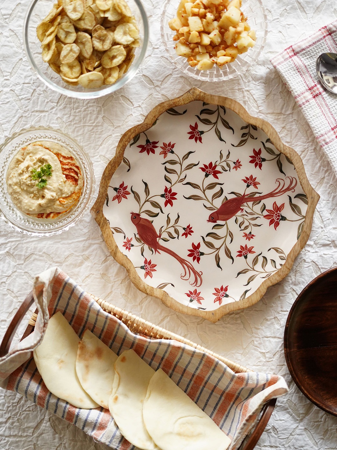 

TWIG STORY Beige & Maroon Bird Jaal Enamelled Food Platter