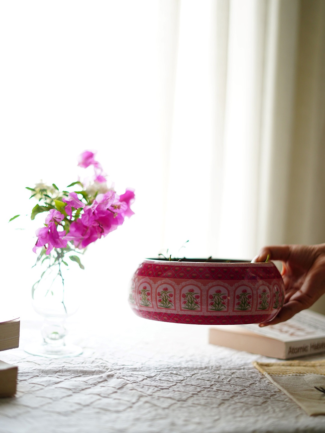 

TWIG STORY Floral Valley Pink Floral Trail Printed Wood Salad Bowl