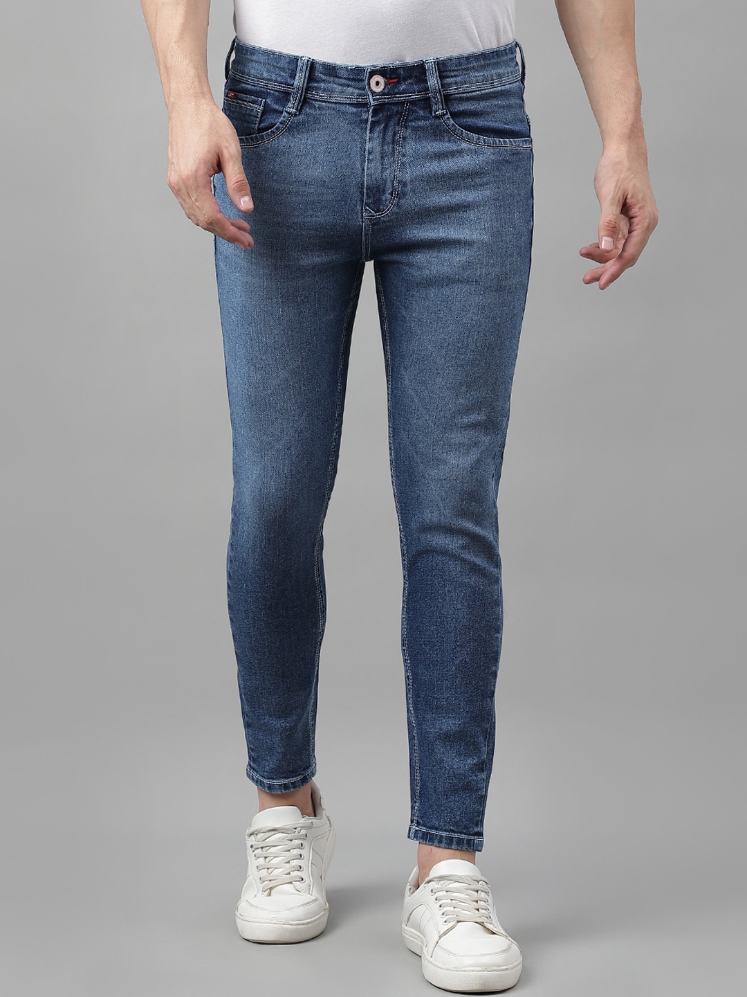 

Code 61 Men Skinny Fit Low Rise Light Fade Stretchable Jeans, Blue