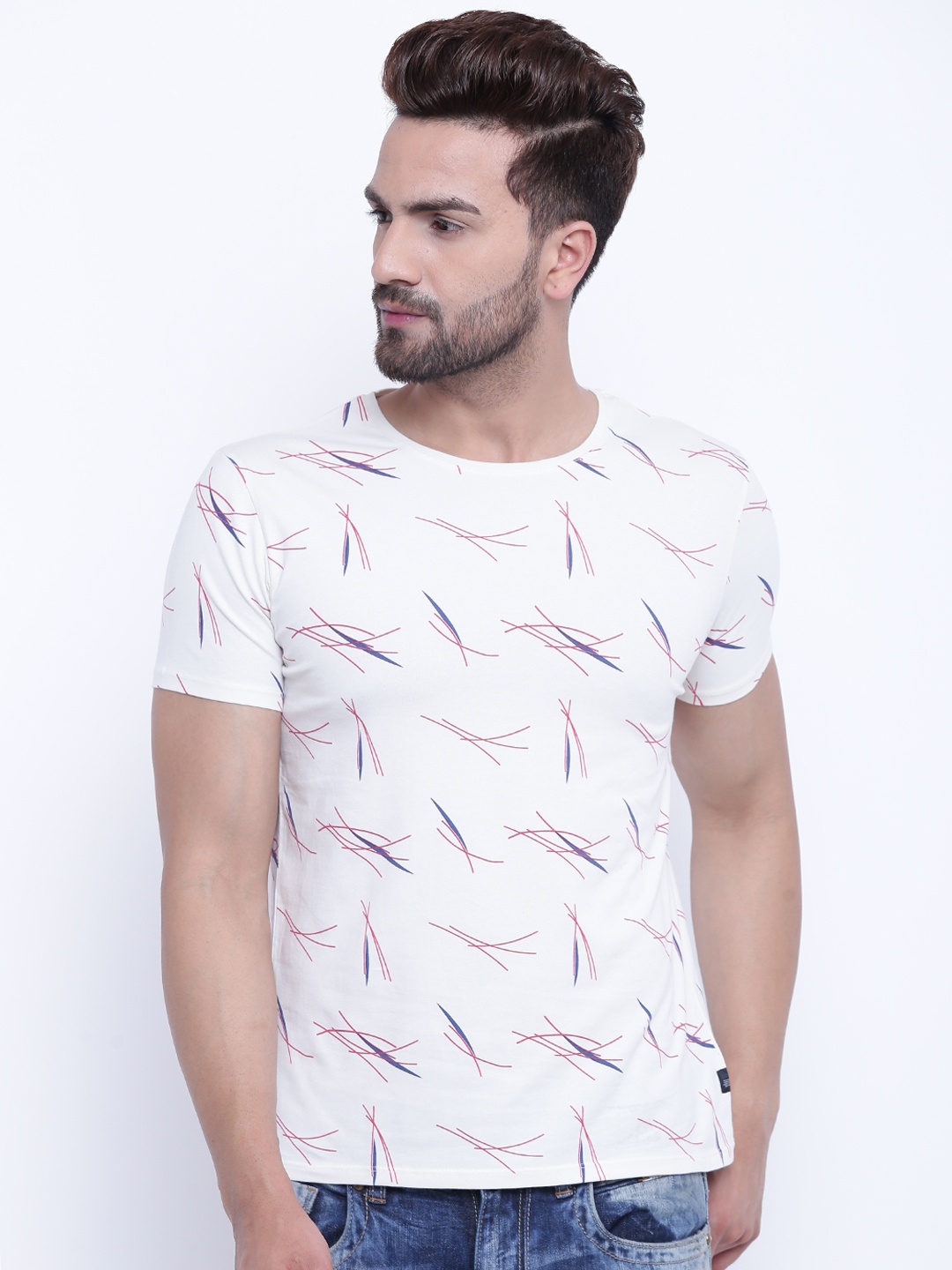 

Blackberrys Men Off-White Printed Round Neck T-shirt