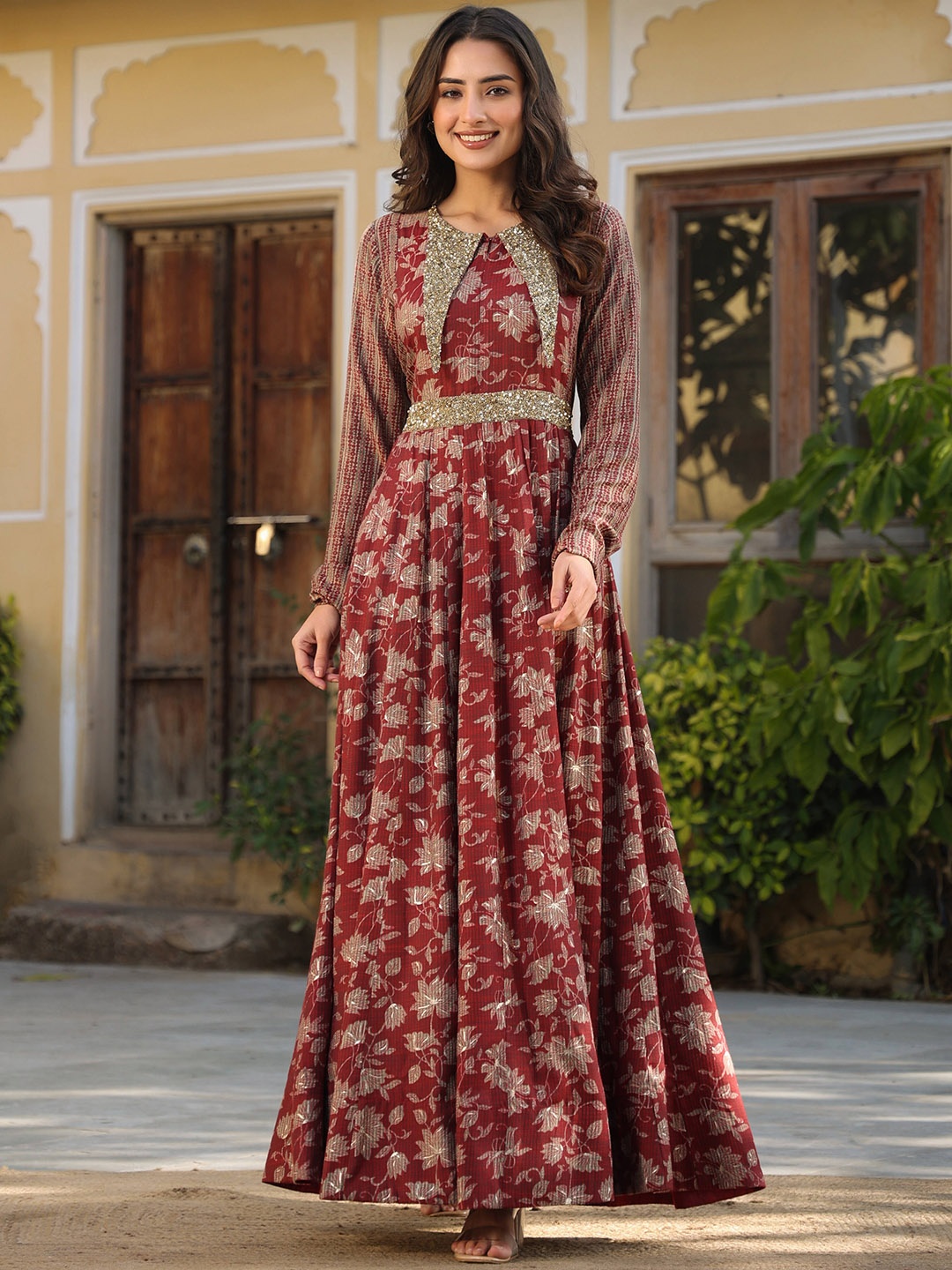 

Rangeelo Floral Printed Round Neck Ethnic Dress, Maroon