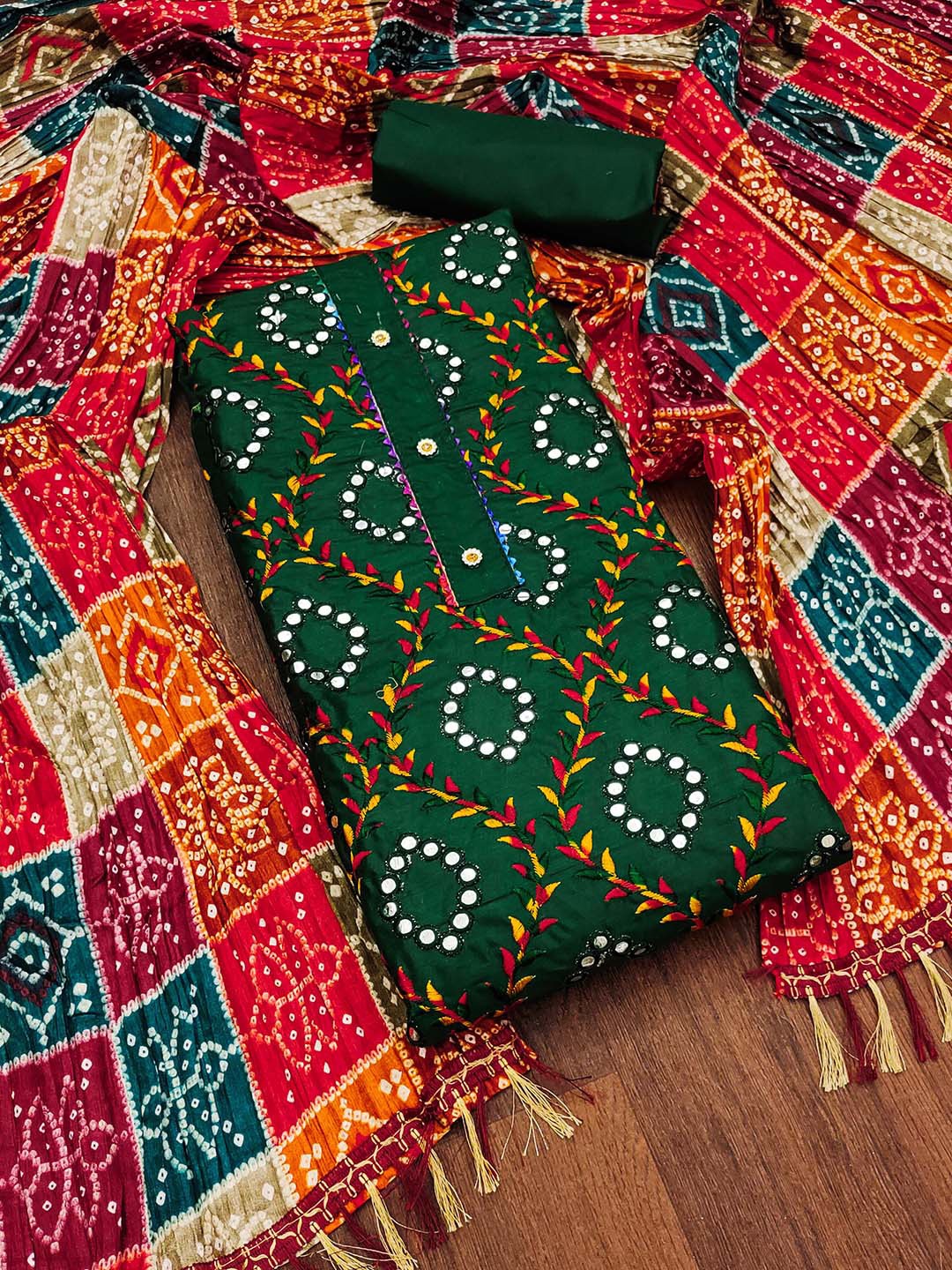 

KALINI Ethnic Motifs Embroidered Pure Cotton Unstitched Dress Material, Green