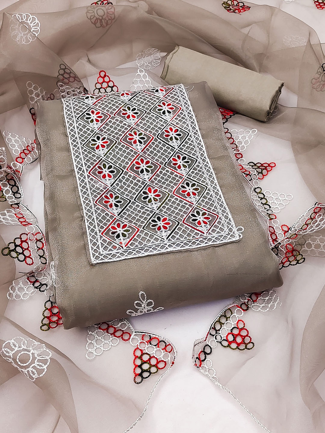 

KALINI Grey & White Embroidered Organza Unstitched Dress Material