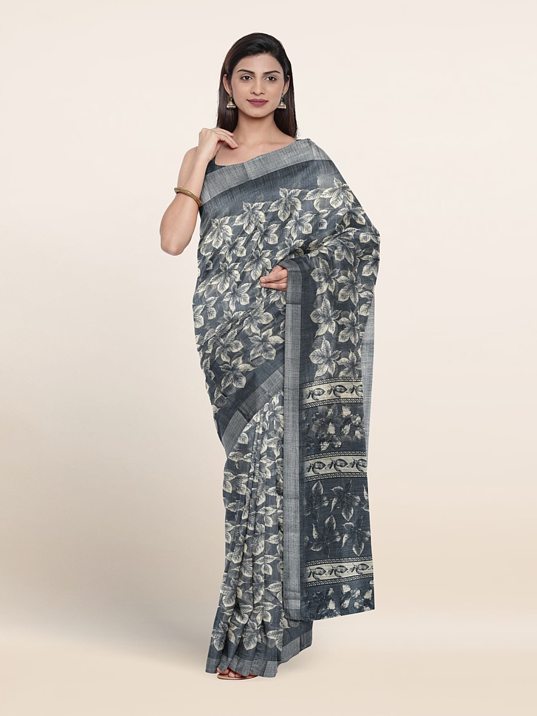 

Pothys Floral Printed Saree, Grey