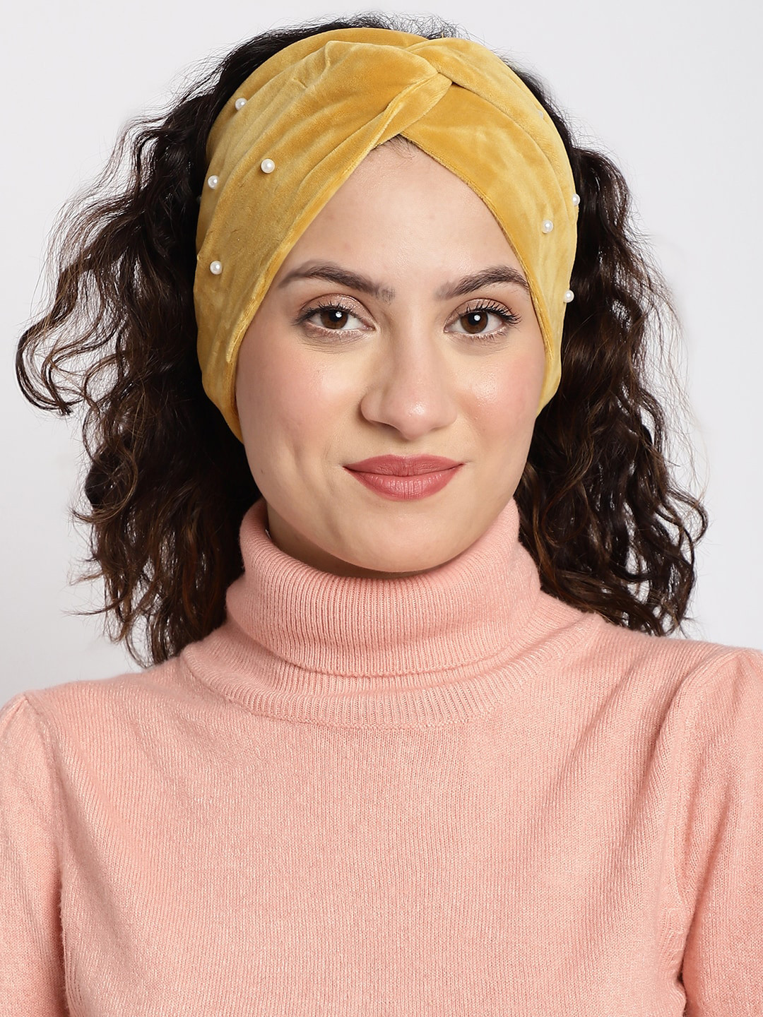 

ELLIS Pearl Beaded Velvet Chill Wrapper Headband, Yellow