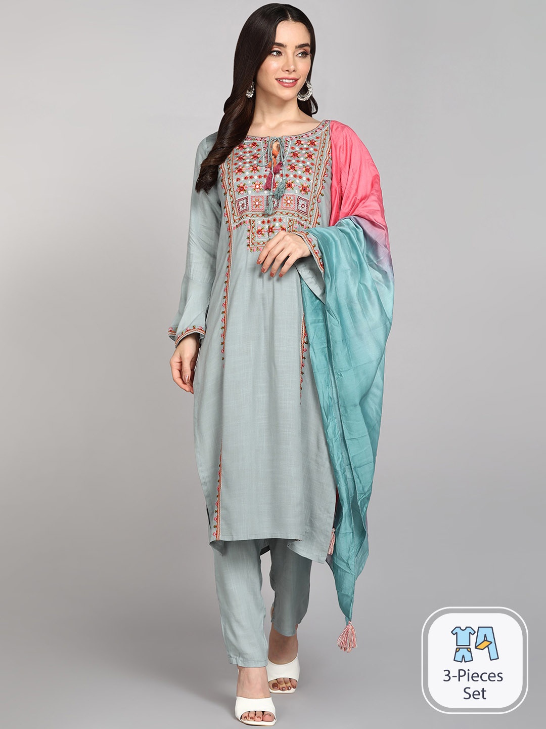 

THE52 Floral Yoke Design Thread Work Straight Kurta With Trousers & Dupatta, Grey