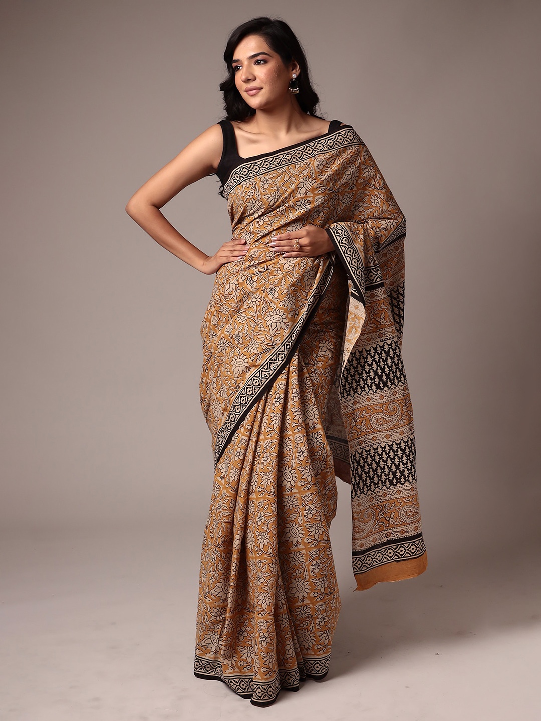 

ZARI Ethnic Motifs Printed Pure Cotton Saree, Mustard