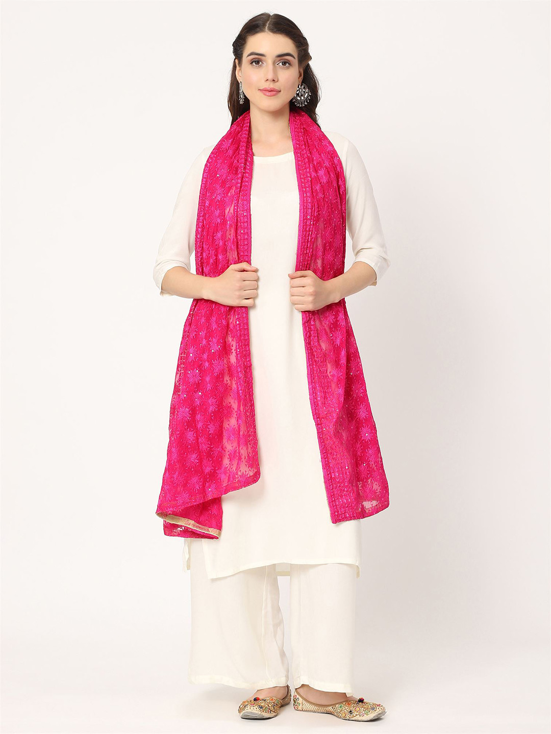 

Moda Chales Phulkari Embroidered Dupatta, Pink
