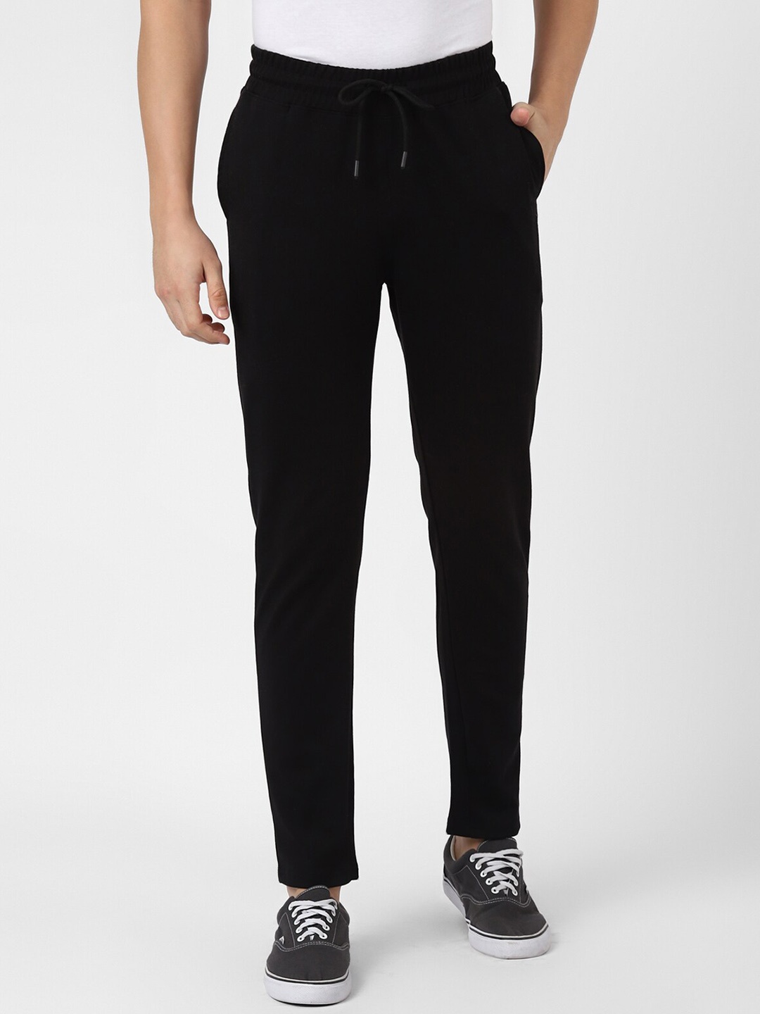 

UrbanMark Men Regular Fit Cotton Regular Track Pants, Black