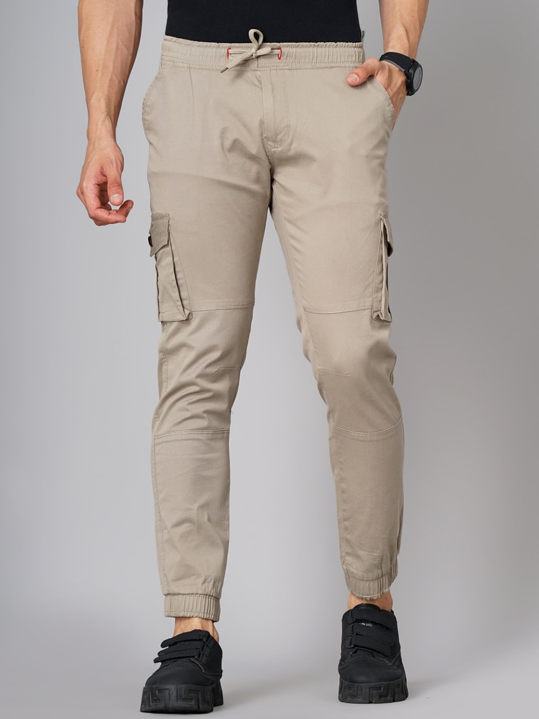 

PAUL STREET Men Smart Slim Fit Cargos, Grey