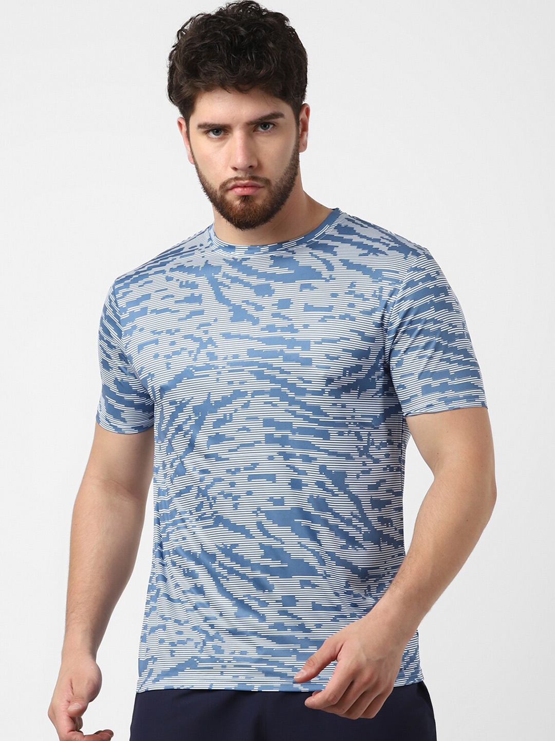 

UrbanMark Abstract Printed Round Neck Regular Fit T-Shirts, Navy blue
