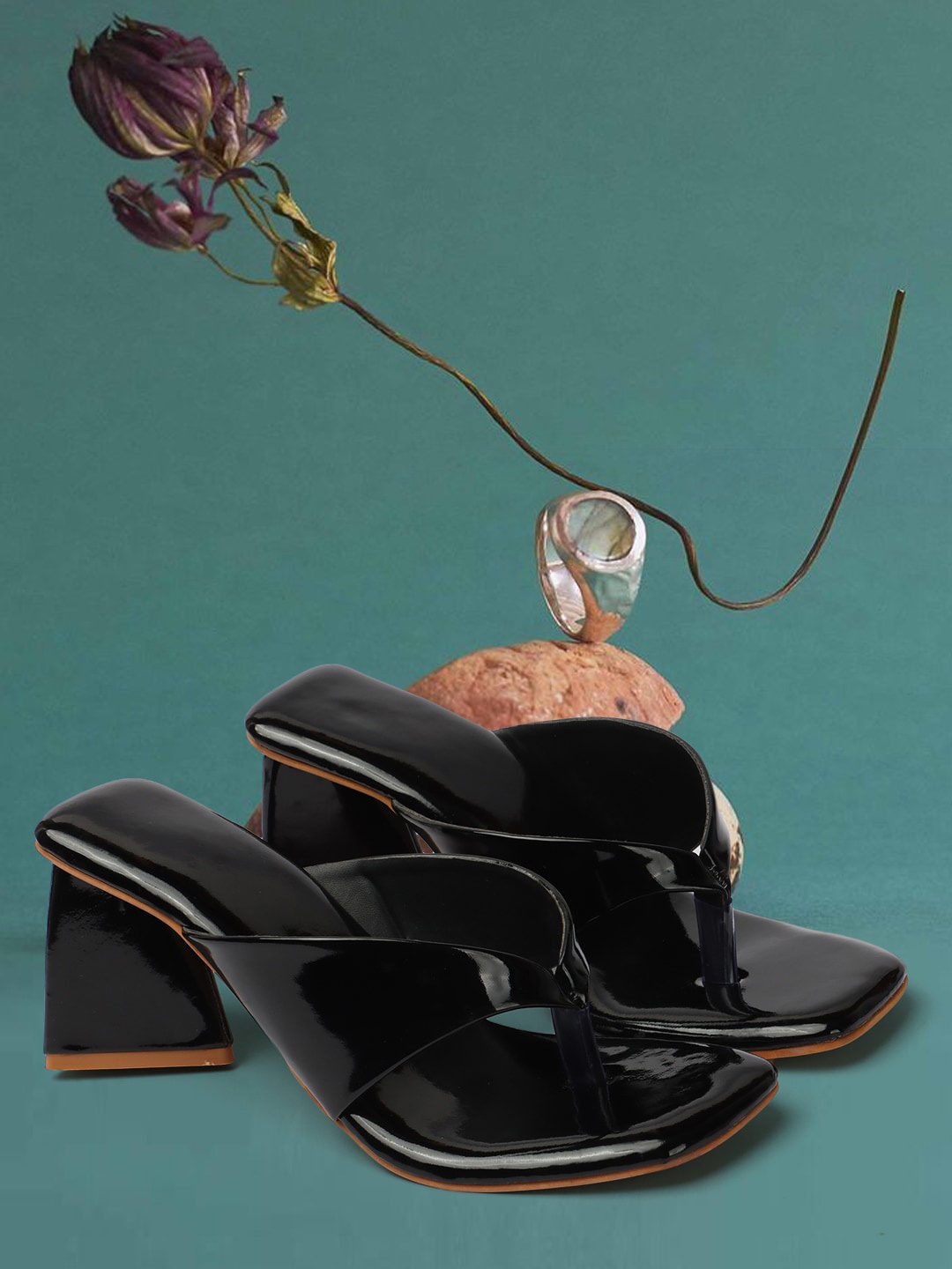 

FEET RUNNER Open Toe Block Heels, Black