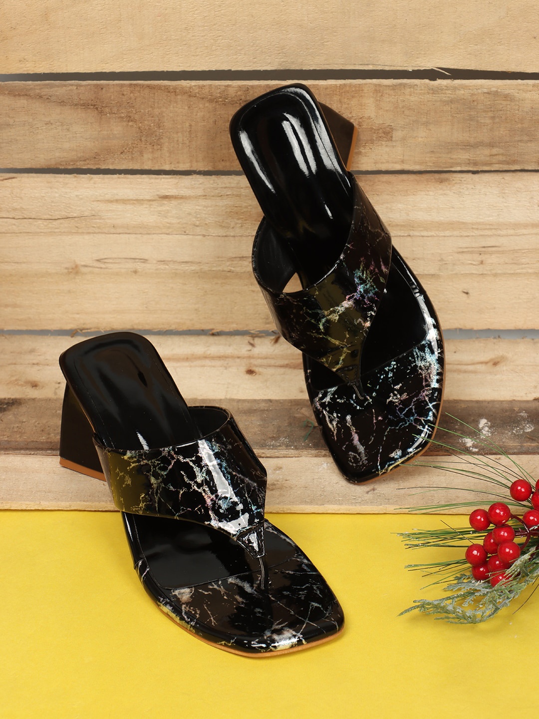 

FEET RUNNER Printed Open Toe Block Heels, Black