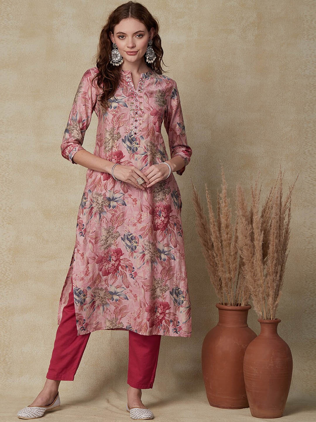 

FASHOR Pink & Blue Ethnic Motifs Printed Mirror Work Straight Kurta