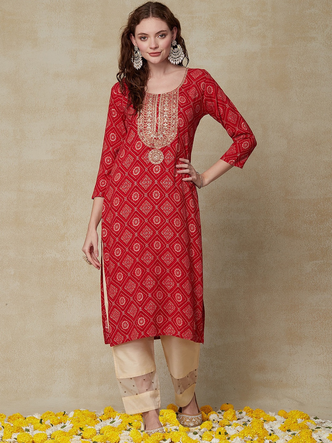 

FASHOR Bandhani Printed Sequins Detail Straight Kurta, Red
