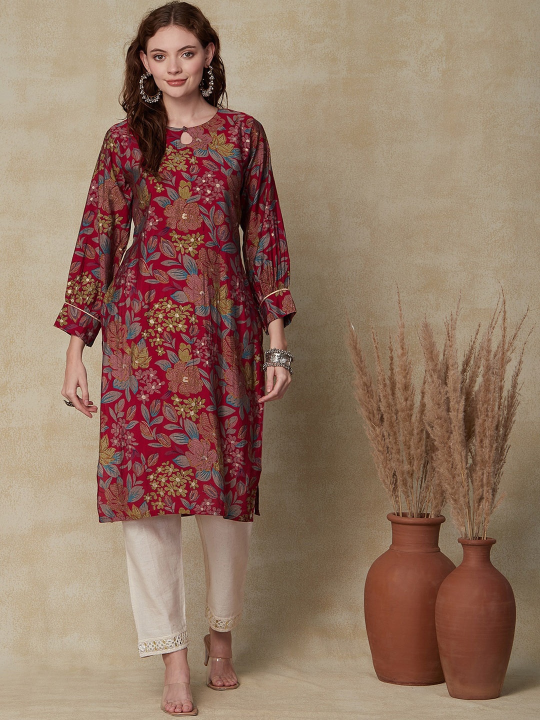 

FASHOR Floral Printed Keyhole Neck A-Line Kurta, Magenta