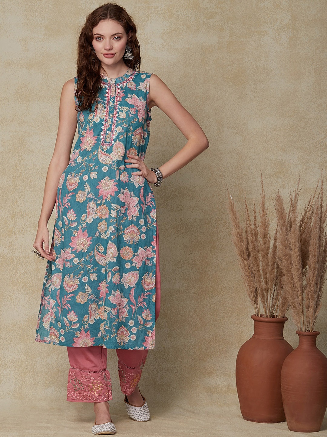 

FASHOR Floral Printed Mandarin Collar Silk A-Line Kurta, Sea green