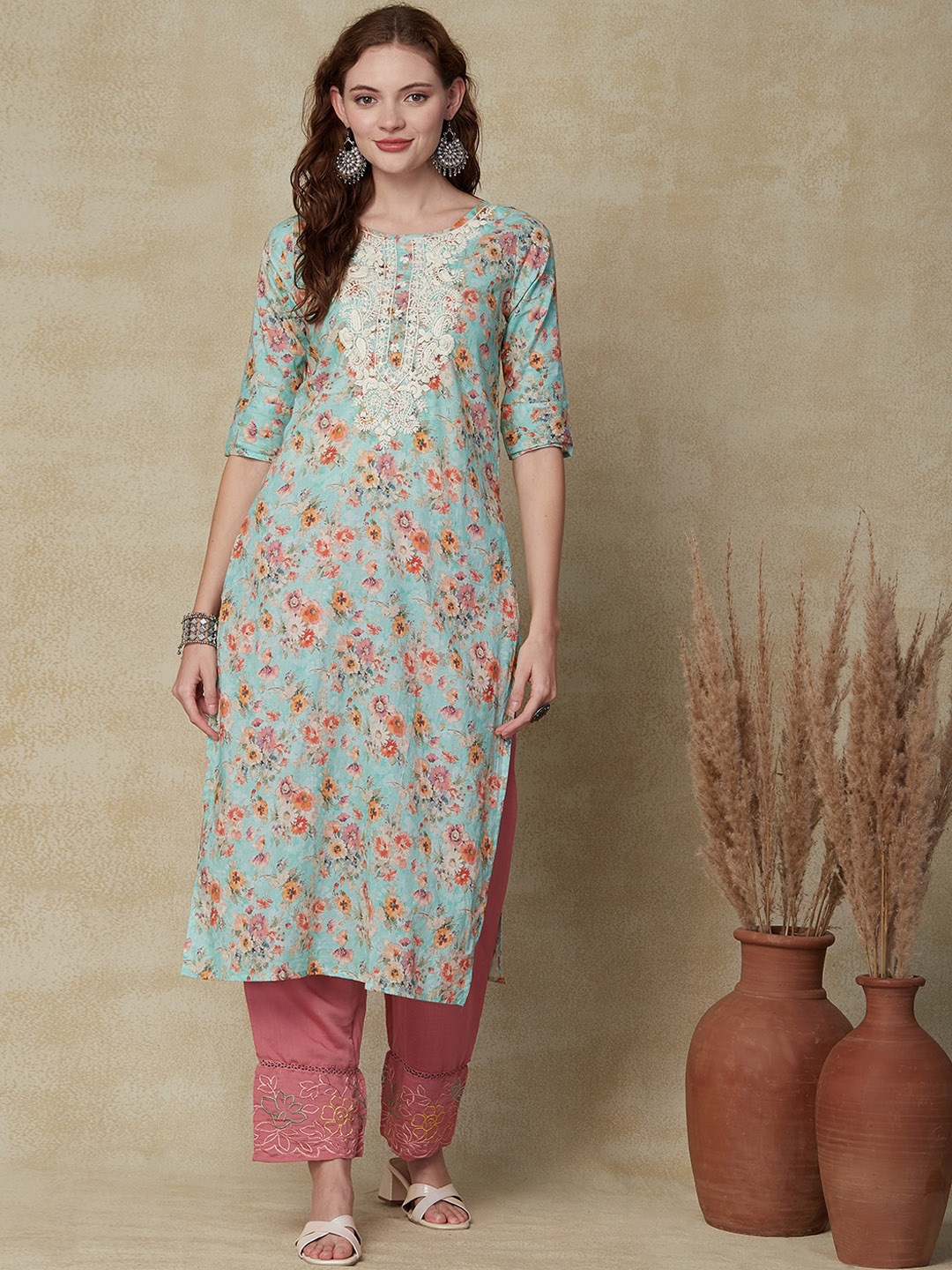 

FASHOR Floral Printed Thread Work Detailed Cotton Straight Kurta, Turquoise blue