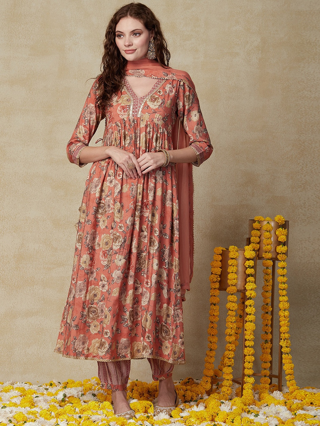 FASHOR Floral Printed Empire Kurta with Harem Pants & With Dupatta, Peach