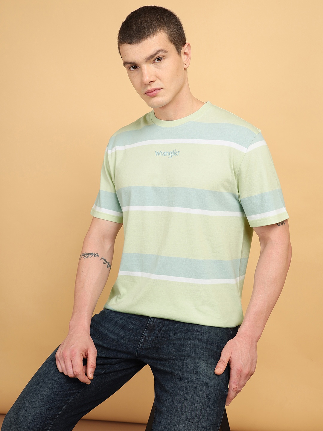 

Wrangler Colourblocked Round Neck Cotton Regular T-shirt, Green