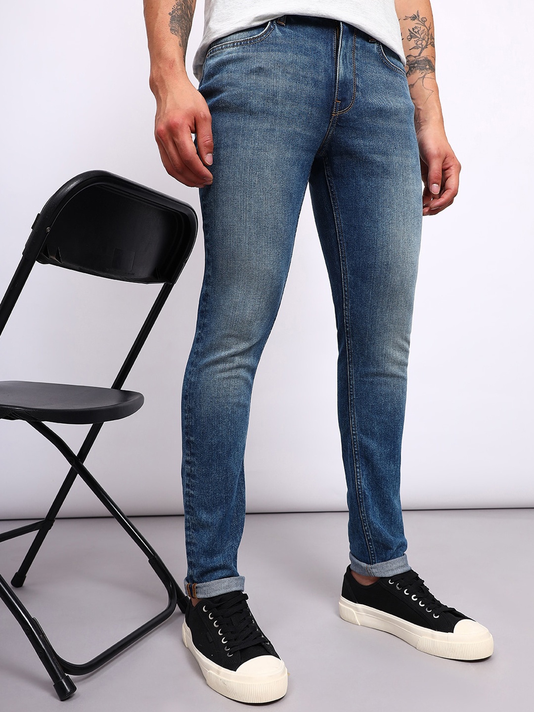 

Lee Men Bruce Skinny Fit Heavy Fade Clean Look Stretchable Jeans, Blue