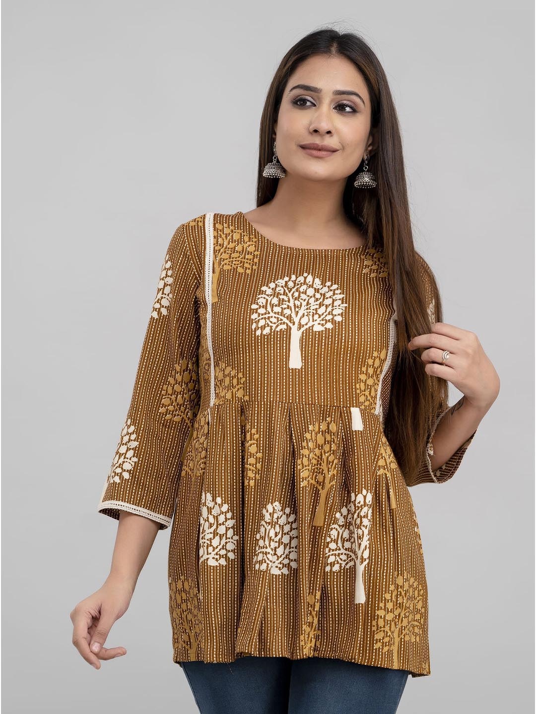 

ANNU PARIDHAN Floral Printed Pleated A-Line Top, Beige