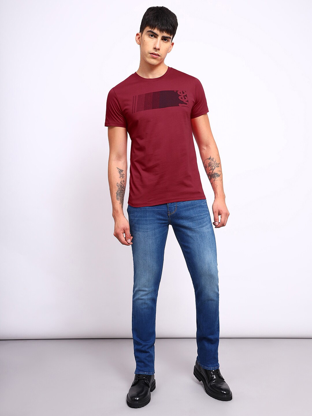 

Lee Graphic Printed Cotton Slim Fit T-shirt, Red